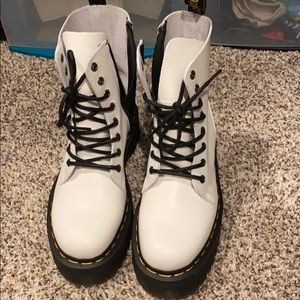 Dr. Martens jadon platform 8 eye boot white 5 UK
